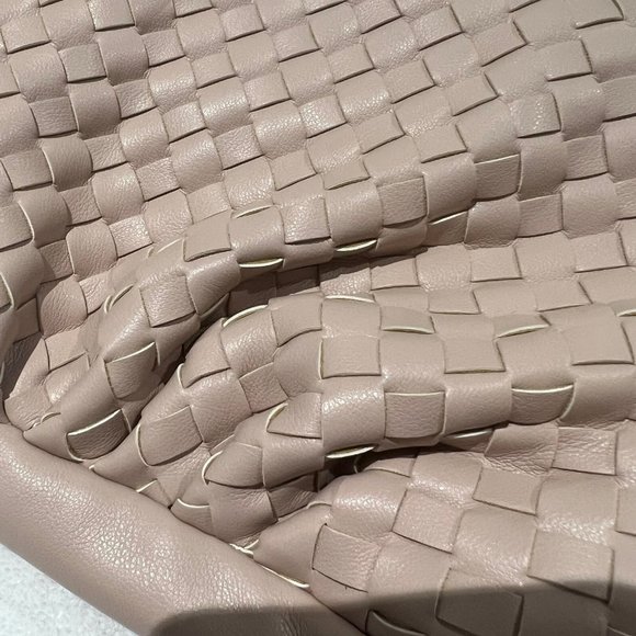 URBAN EXPRESSIONS Blush Pink Quilted Clutch - NWT! - Picture 5 of 11